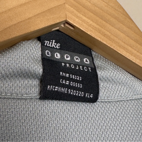NIKE ACG Alpha Project Men’s Polo size Large - Picture 5 of 7